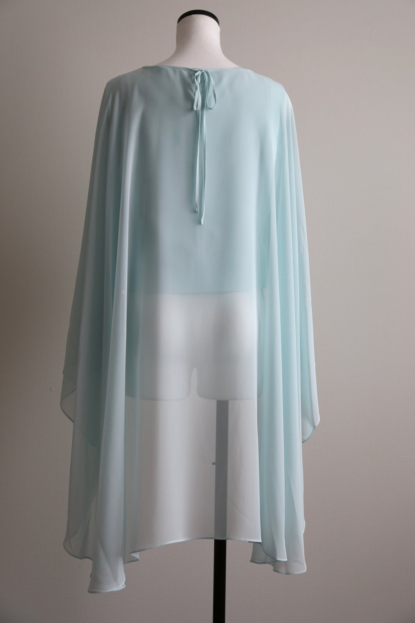 Plume cape Logo top (mint green)