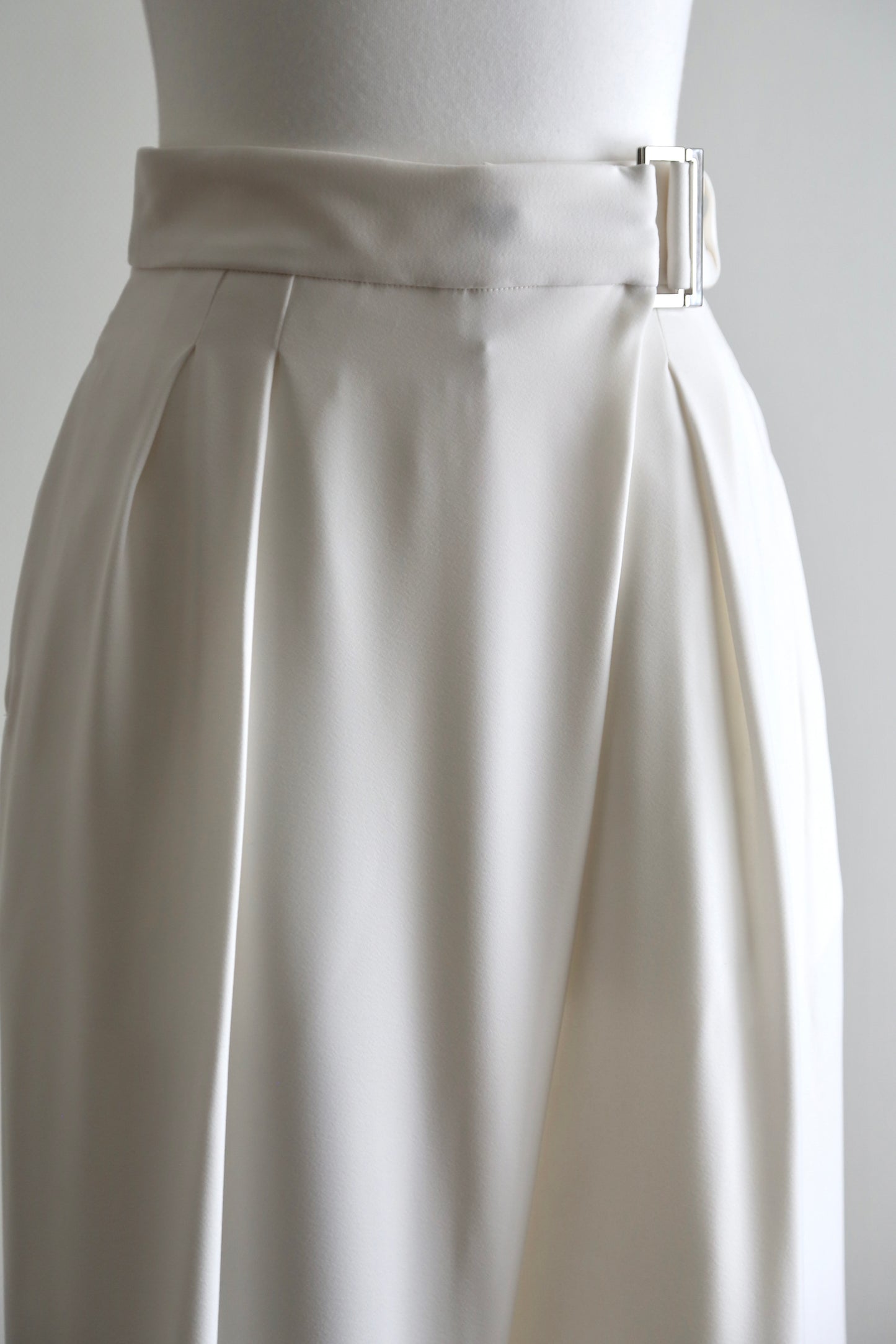 Wrapture Pants (white)
