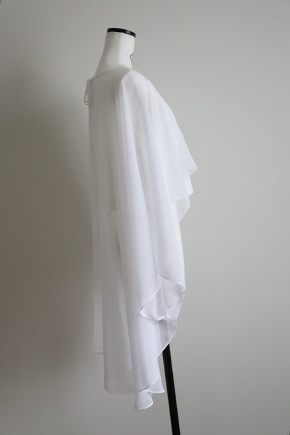 Plume cape Logo top (white)