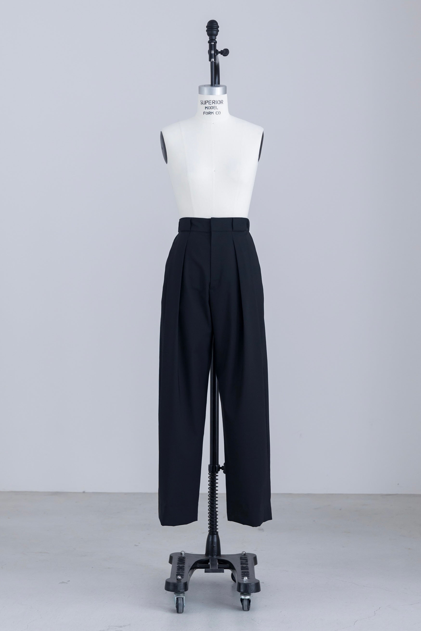 Bottom – Vivele