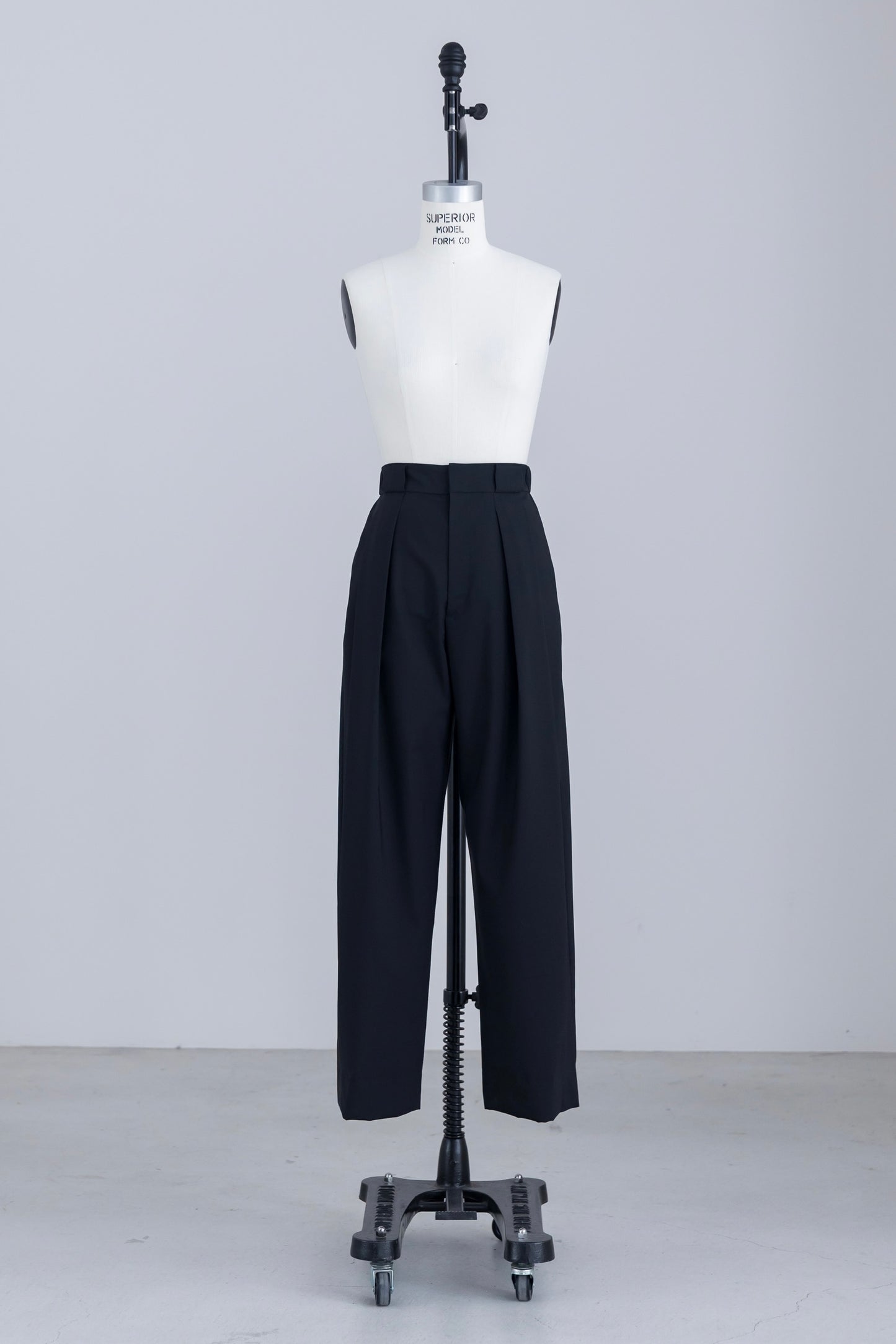 ligne pants (noir）